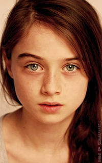 Raffey Cassidy N8f52NvF_o