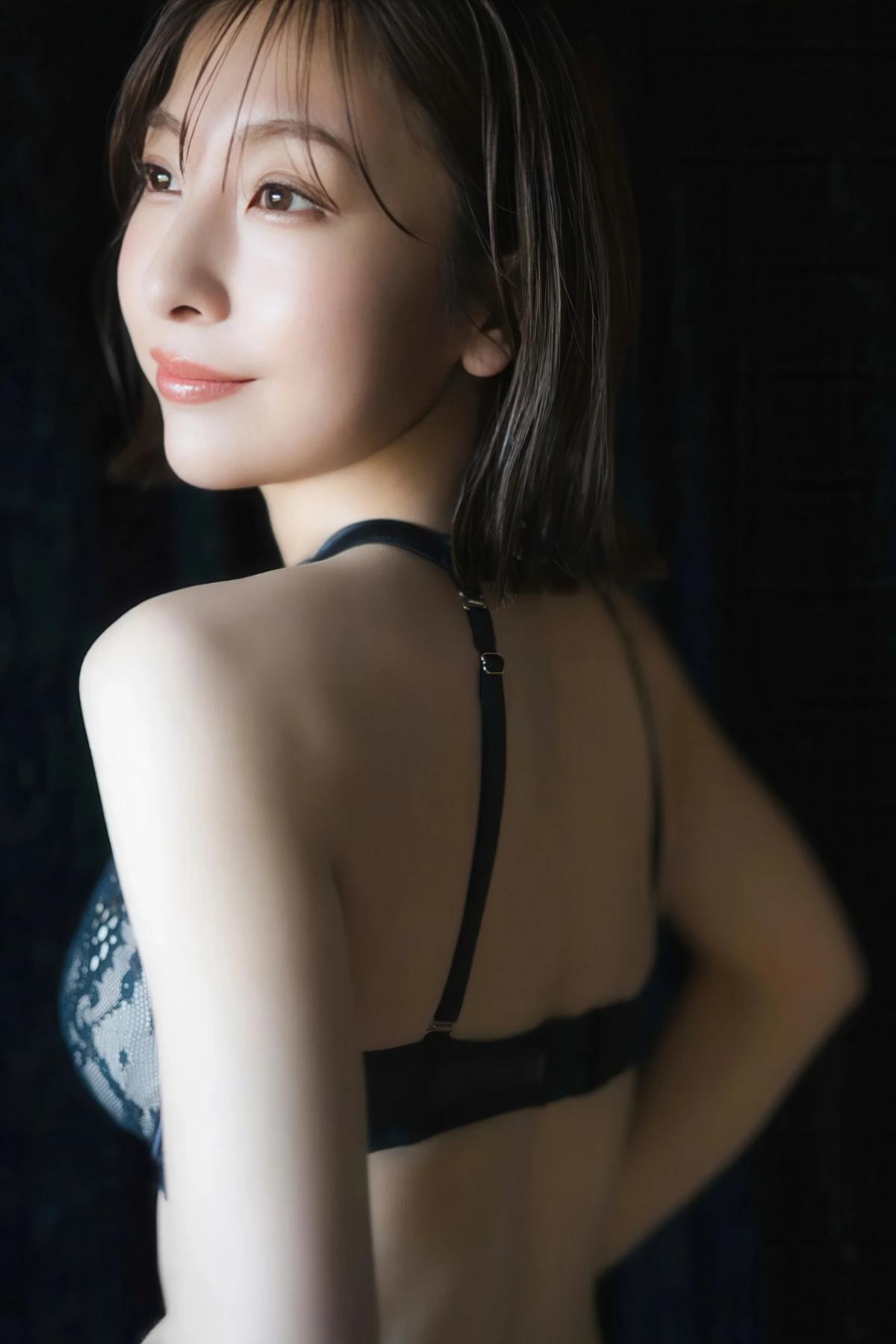 Narumi Itano 板野成美, FRIDAYデジタル写真集 「なるほど、グッドボディ vol.1」 Set.02(1)
