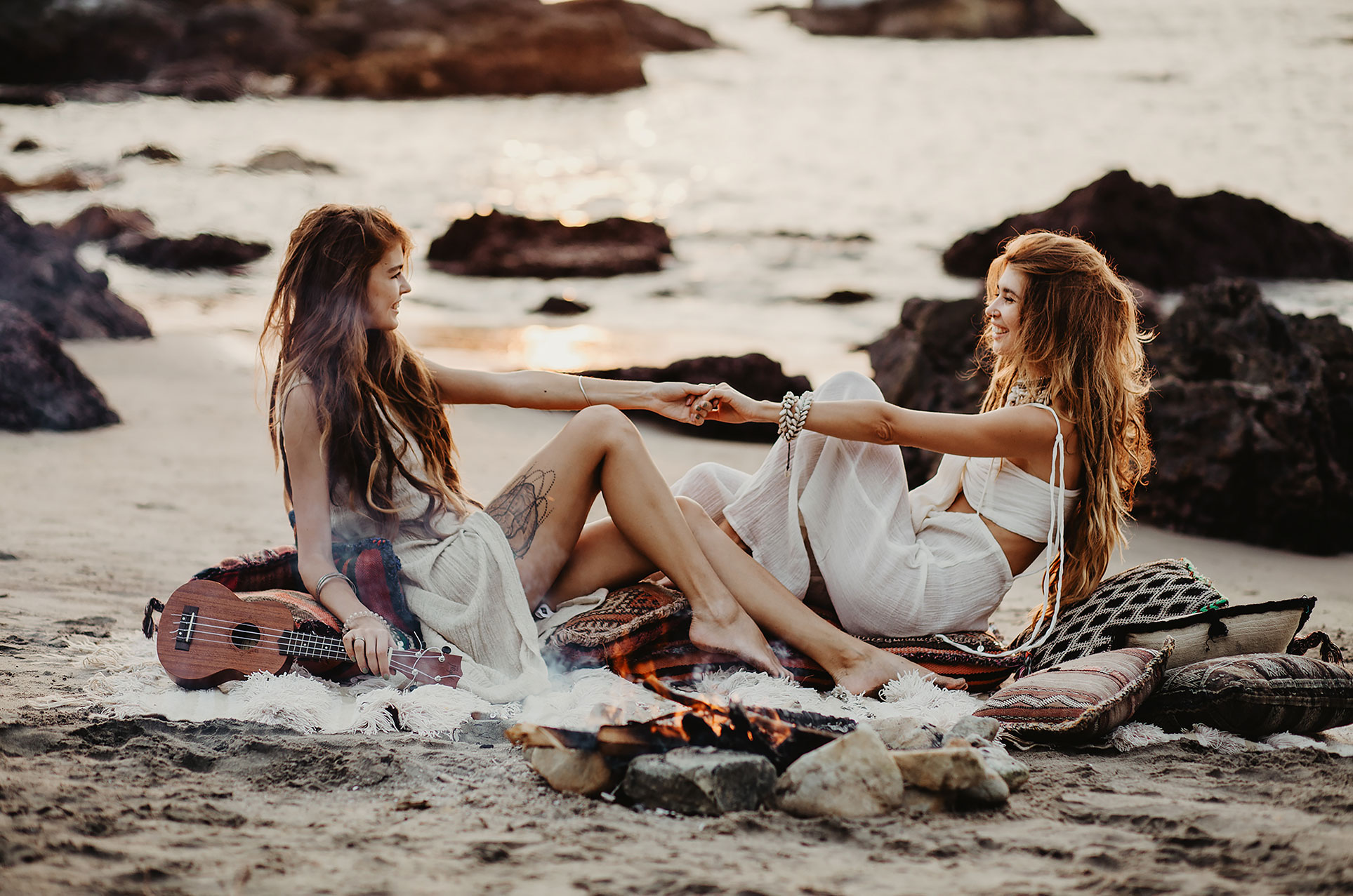 Модная одежда из натуральных тканей Studio Tia на пляжах Гоа / Alisa Belochkina and Alyona Kartushina by Asya Molochkova Модная одежда из натуральных тканей Studio Tia на пляжах Гоа / Alisa Belochkina and Alyona Kartushina by Asya Molochkova