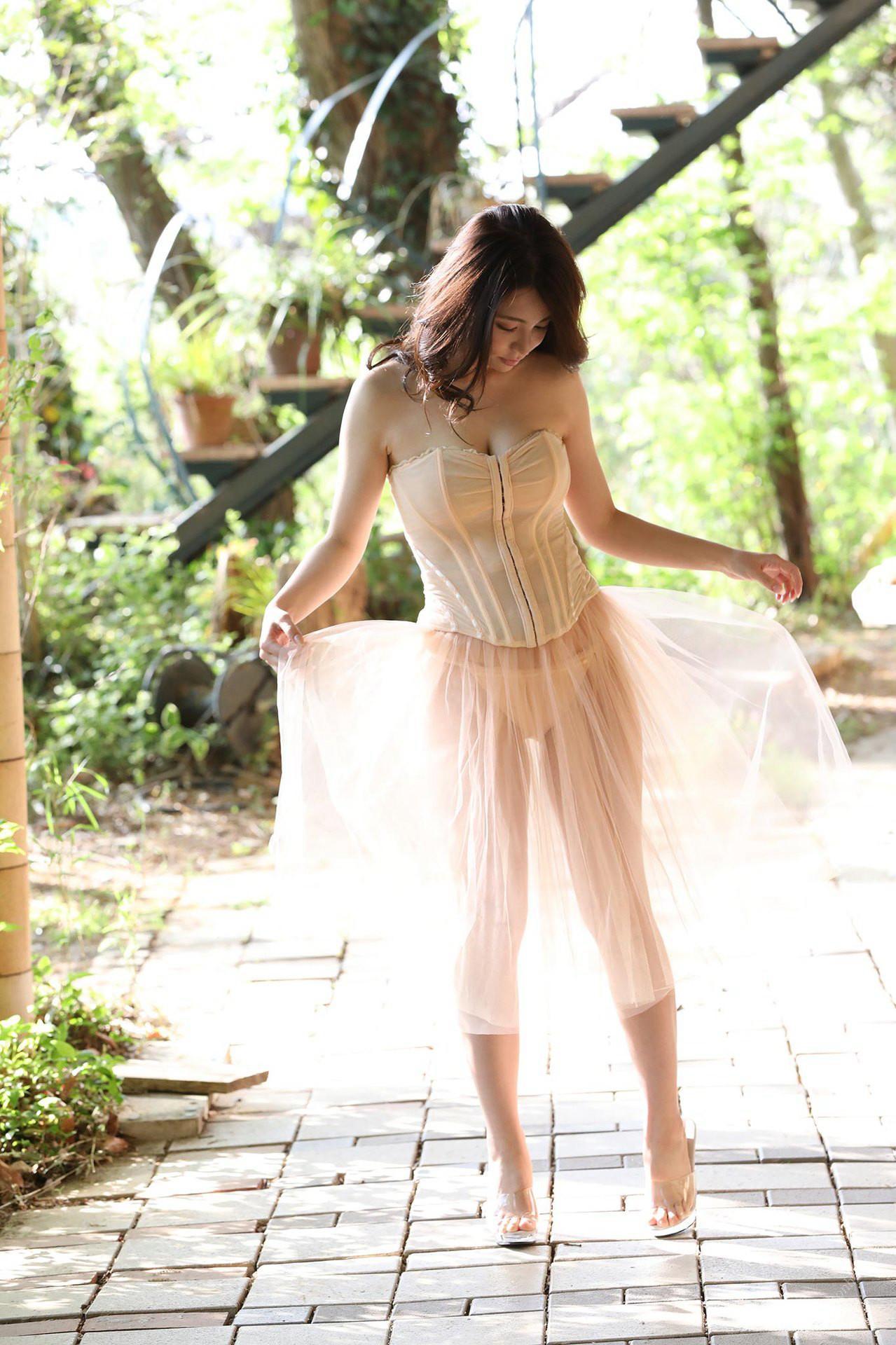 Miu Nakamura 仲村美海, 週刊ポストデジタル写真集 [Fairy] Set.01(4)