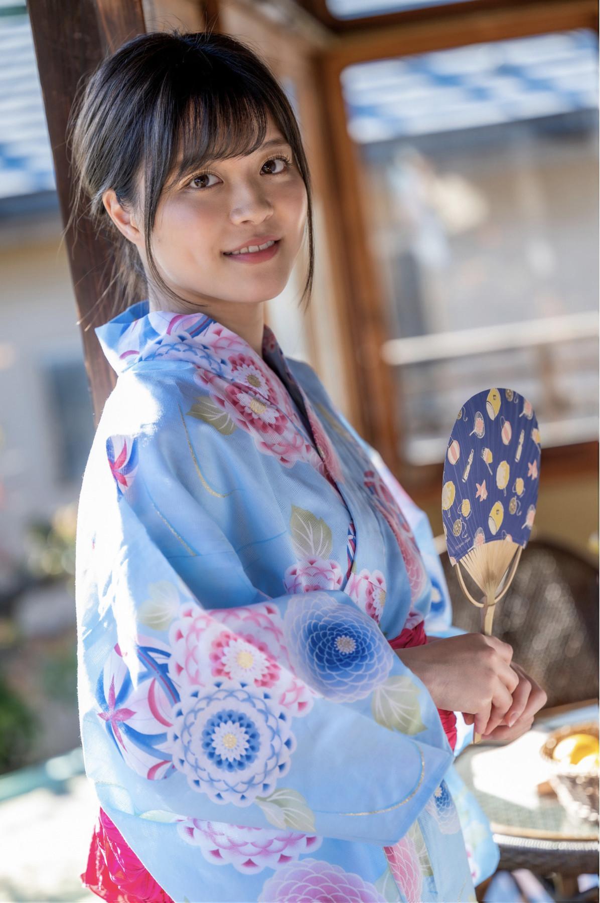 Kanon Kanade 奏音かのん, ヌード写真集 「初めは少しだけ優しく」 Set.01(1)