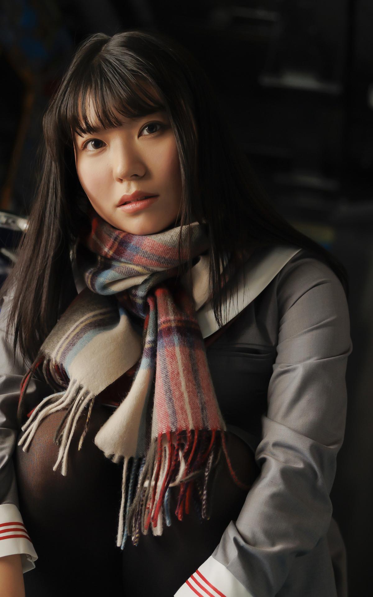 Memo Oba 大葉めも, グラビア写真集 『Memories』 〜Ver.1〜 Set.02(4)