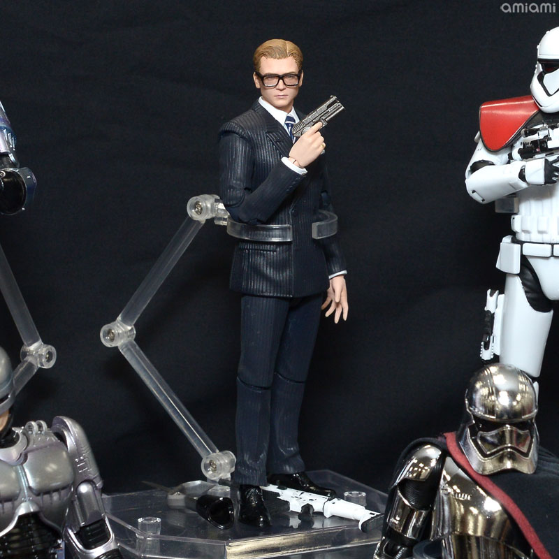 Kingsman : The Secret Service - Mafex (Medicom Toys) RLeXtMU8_o