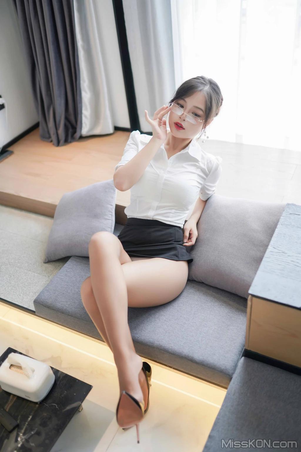 Coser@白烨: 秘书的私人时间2.0 (72 photos )(70)