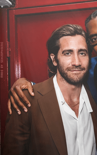 Jake Gyllenhaal - Page 5 GmOVmK9A_o