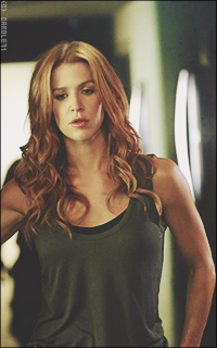 Poppy Montgomery ZEOe30ac_o