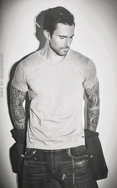 Adam Levine N1tCKBEr_o