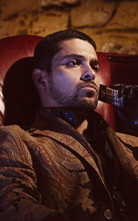 Wilmer Valderrama 0MARDlB0_o