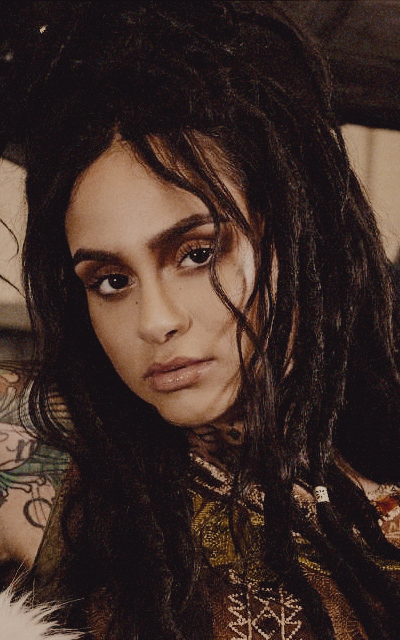 Kehlani Parrish T97AeEXE_o