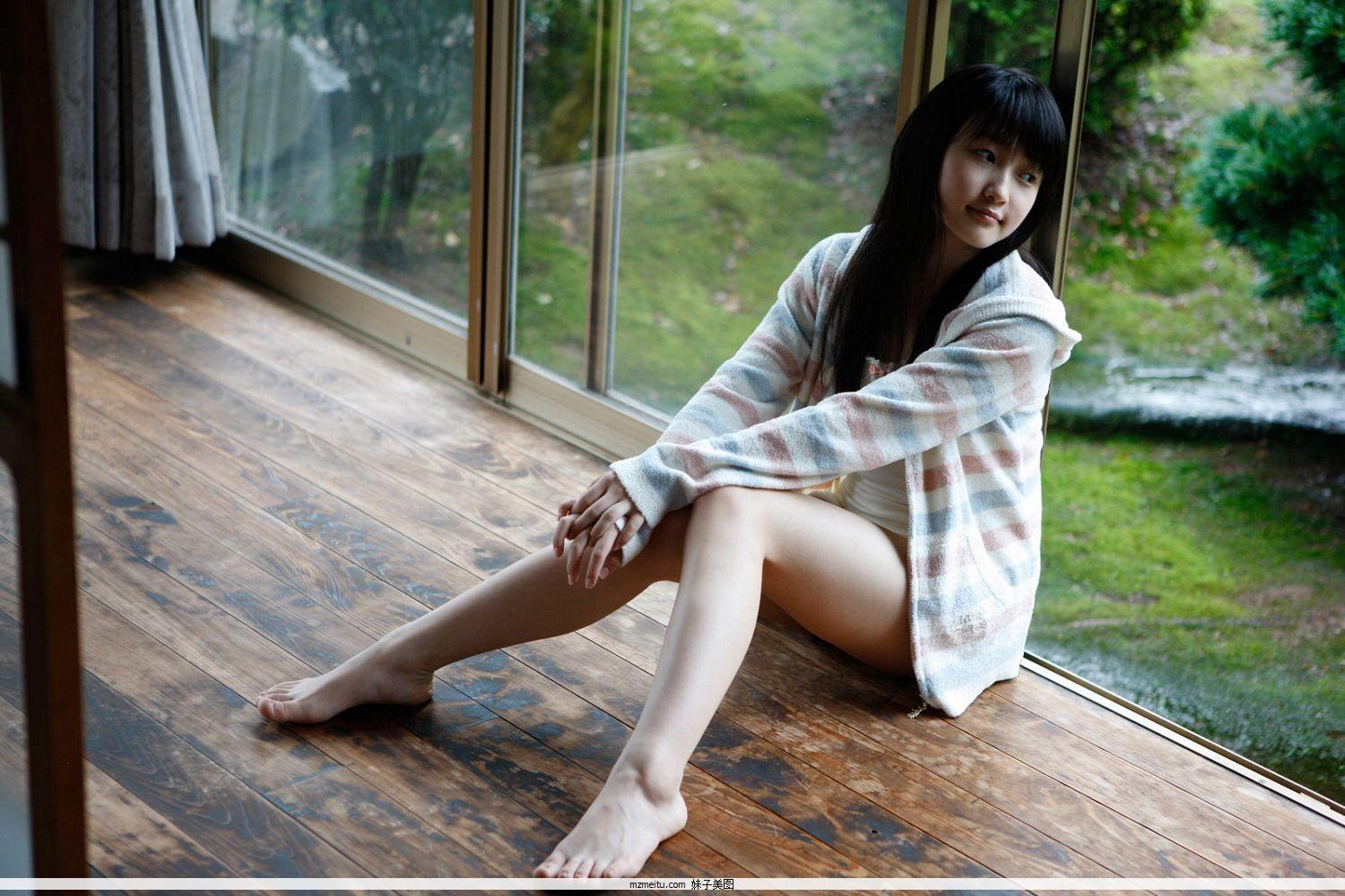 [H!P Digital Books] No.105 鞘师里保 Riho Sayashi 写真套图(50)