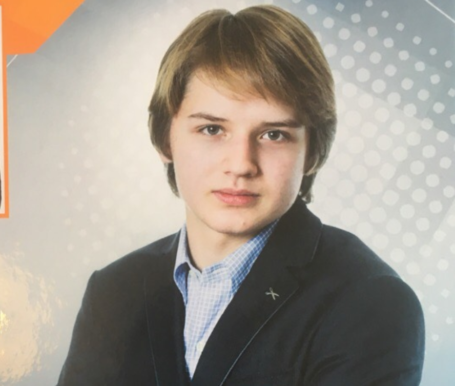 Classify Russian nationalists and other right-wingers