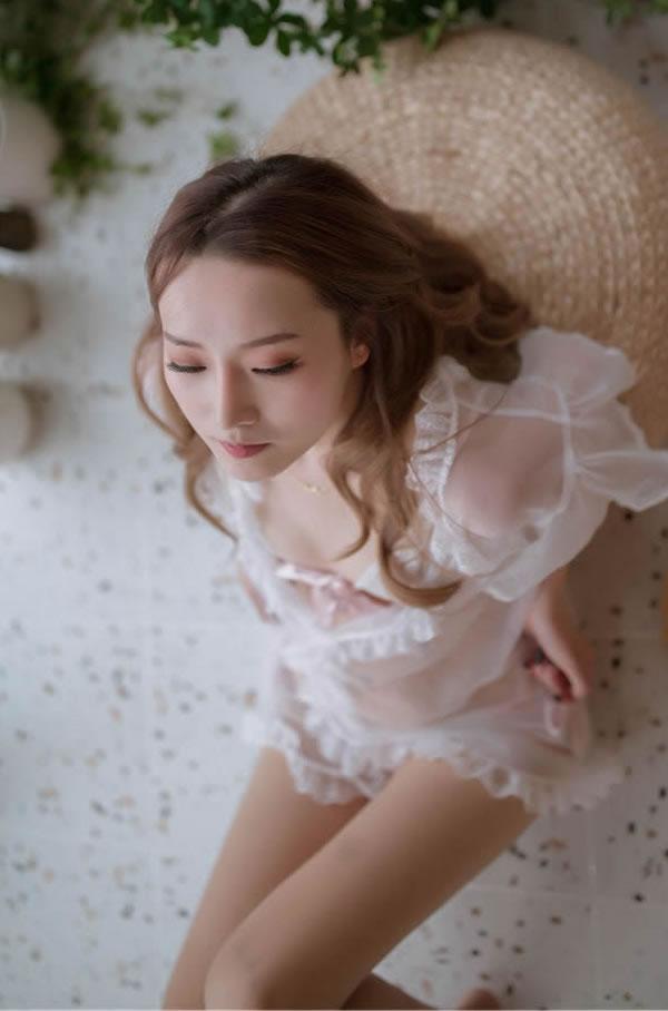 潘多拉第487刊穿透视内衣的卷发美女(14)