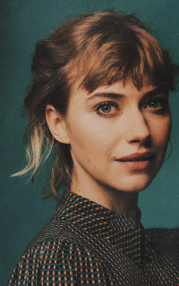 Imogen Poots OHYwC4gI_o