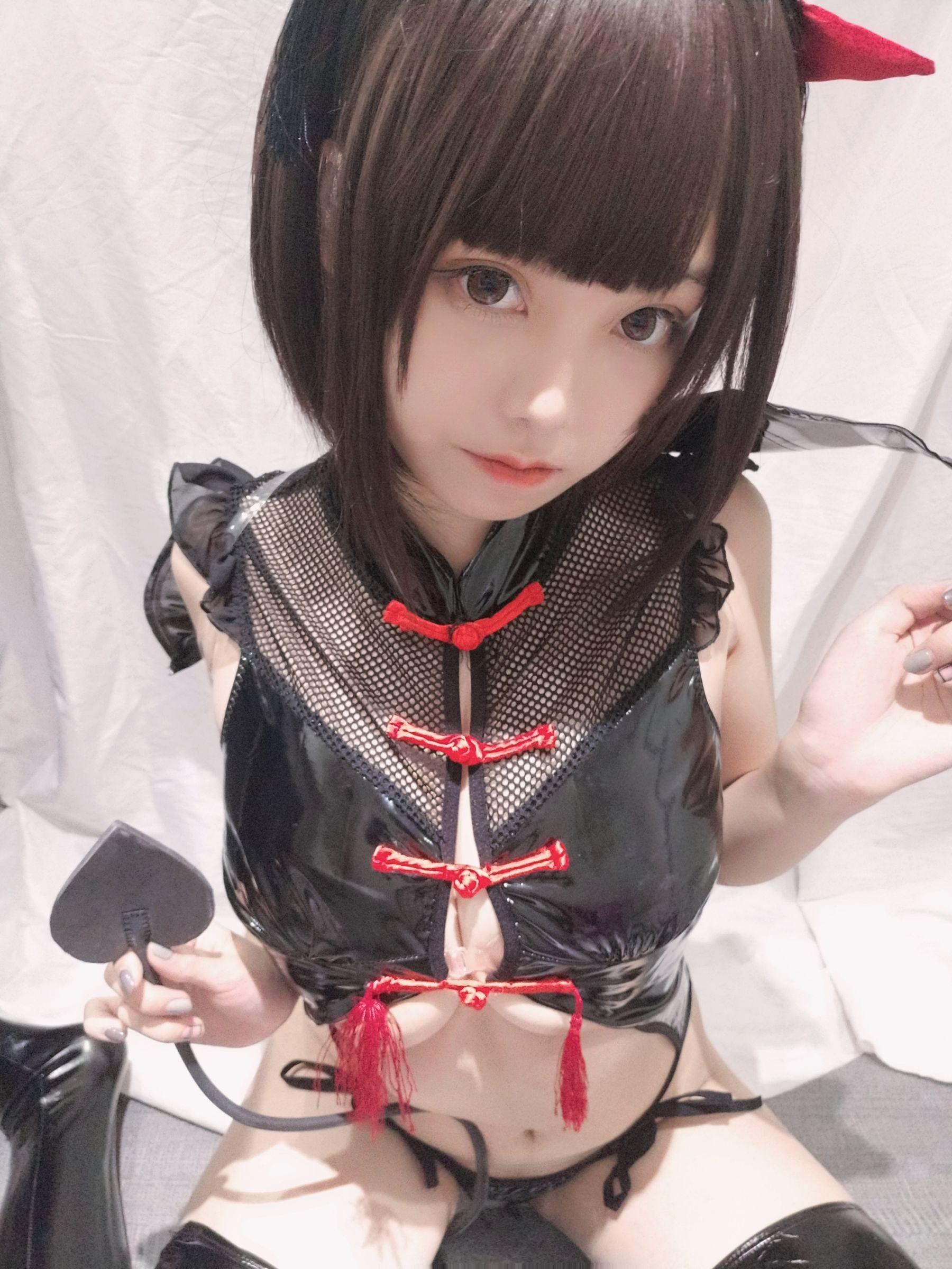 [Cosplay] 萌系小姐姐蜜汁猫裘 – 小恶魔自拍 写真集(19)