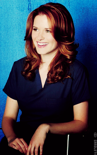 Sarah Drew C1rAzW8n_o