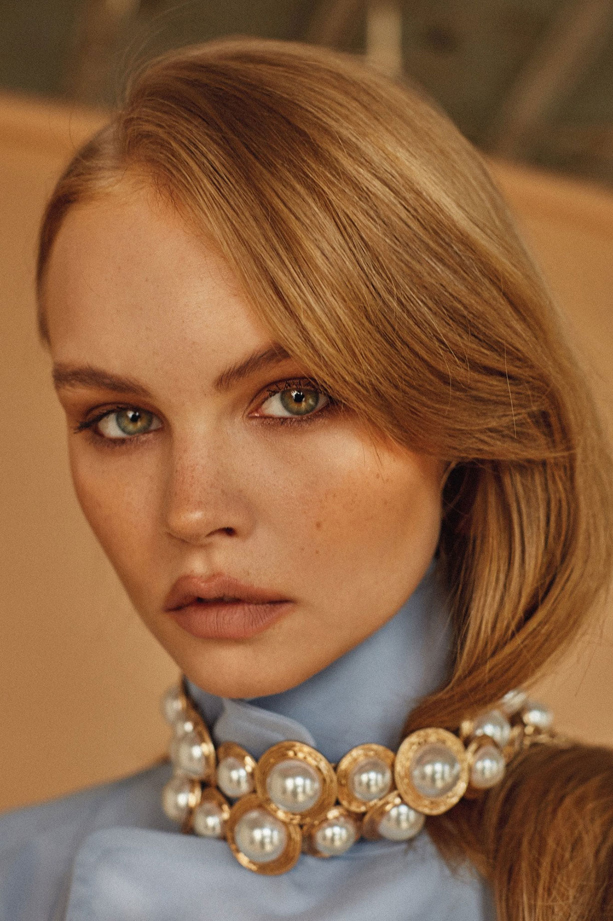 Anastasiya Scheglova by Sophie Neemaign Anastasiya Scheglova by Sophie Neemaign