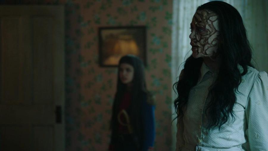 NOS4A2 S02E09 Welcome to Christmasland 720p AMZN WEBRip DDP5 1 x264-NTG NOS4A2 S02E09 Welcome to Christmasland 720p AMZN WEBRip DDP5 1 x264-NTG