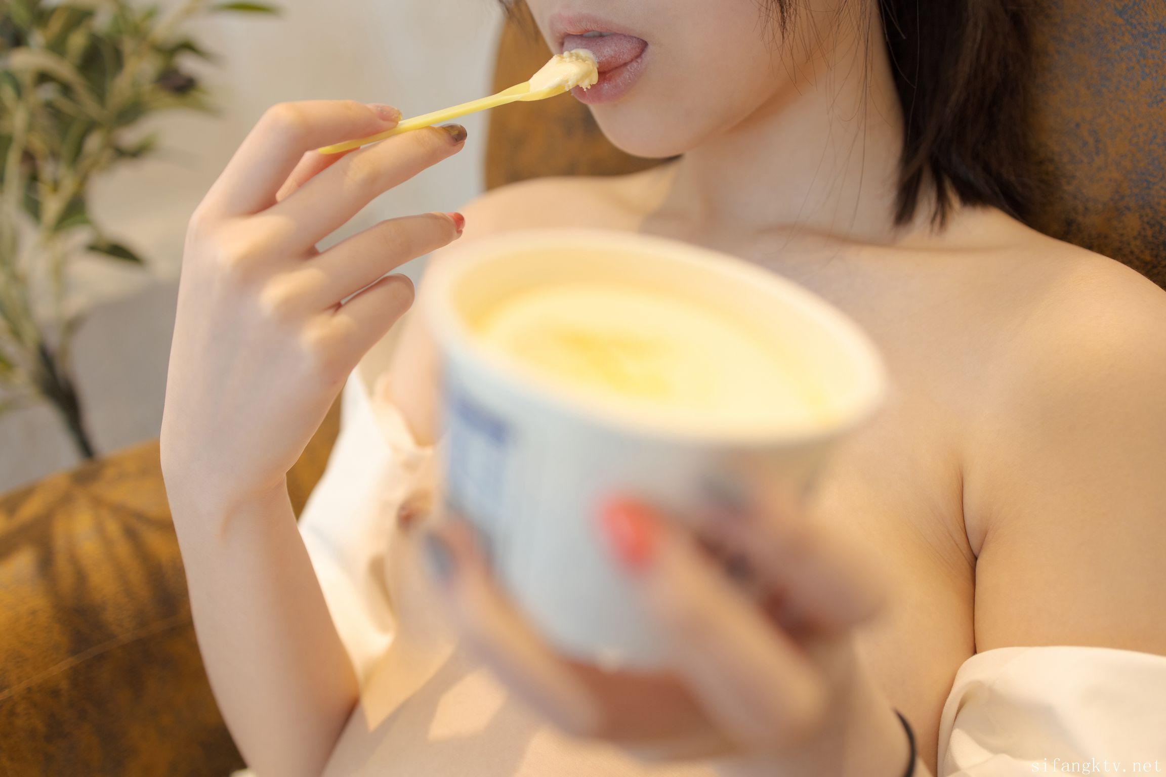 [森萝财团写真] 小糕 当家花旦 浴缸湿身 (188 photos )(136)