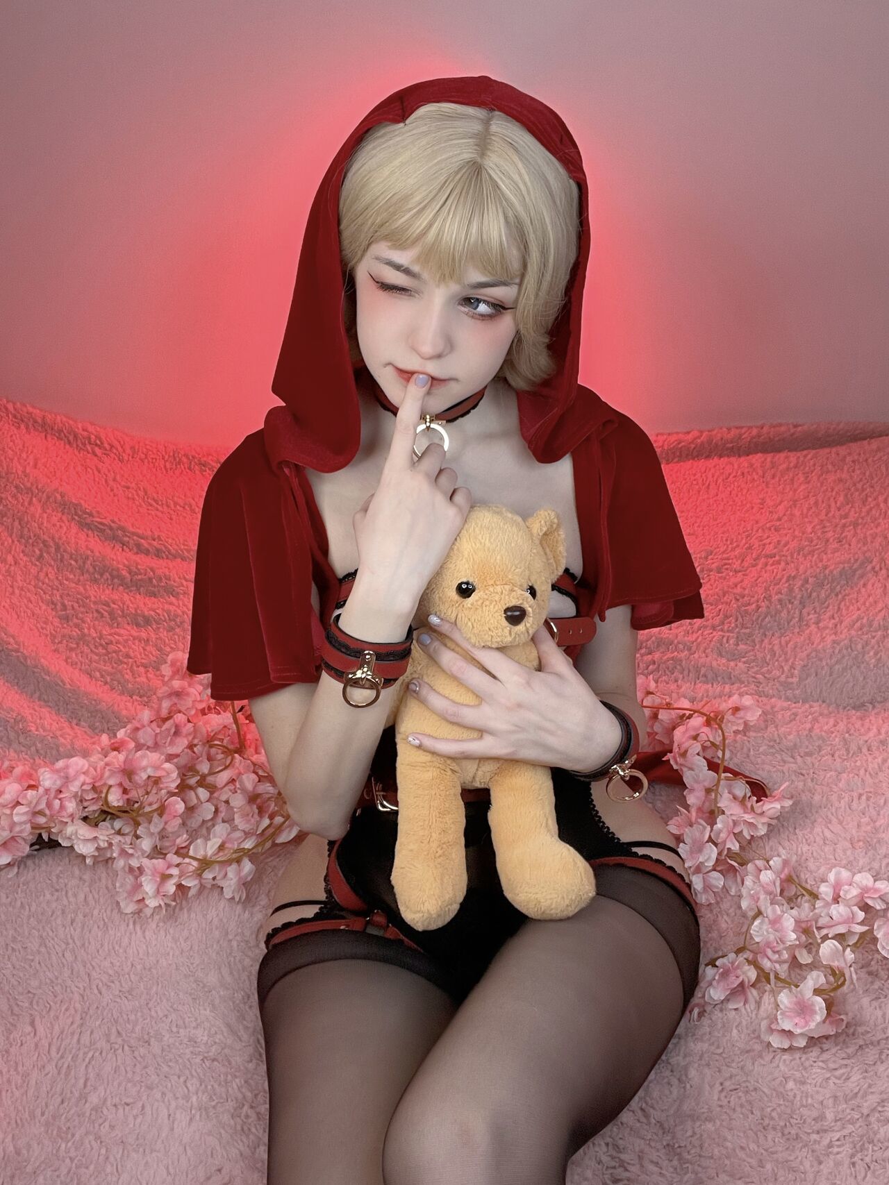 tenletters - little red riding hood